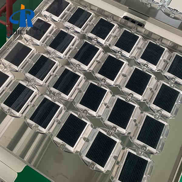 <h3>270 Degree Solar Powered Road Studs For Airport In Japan </h3>
